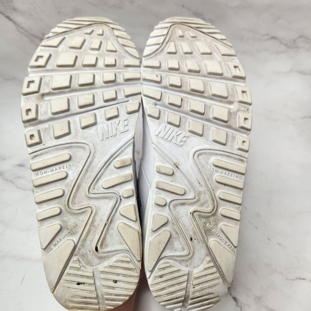 Nike Air Max 90 Recraft Triple White Sneakers Shoes Airmax CD6864-100 Youth 7 - Picture 7 of 8